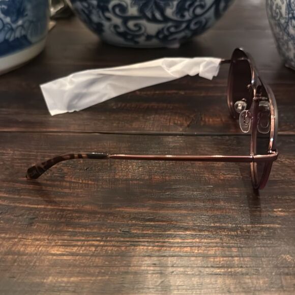 NWOT  QUAY High Key Sunglasses Bronze Frame Brown Pink Gradient mirrored - Picture 6 of 8